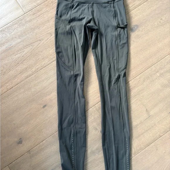 Lululemon Fast & Free Leggings - Picture 2 of 12